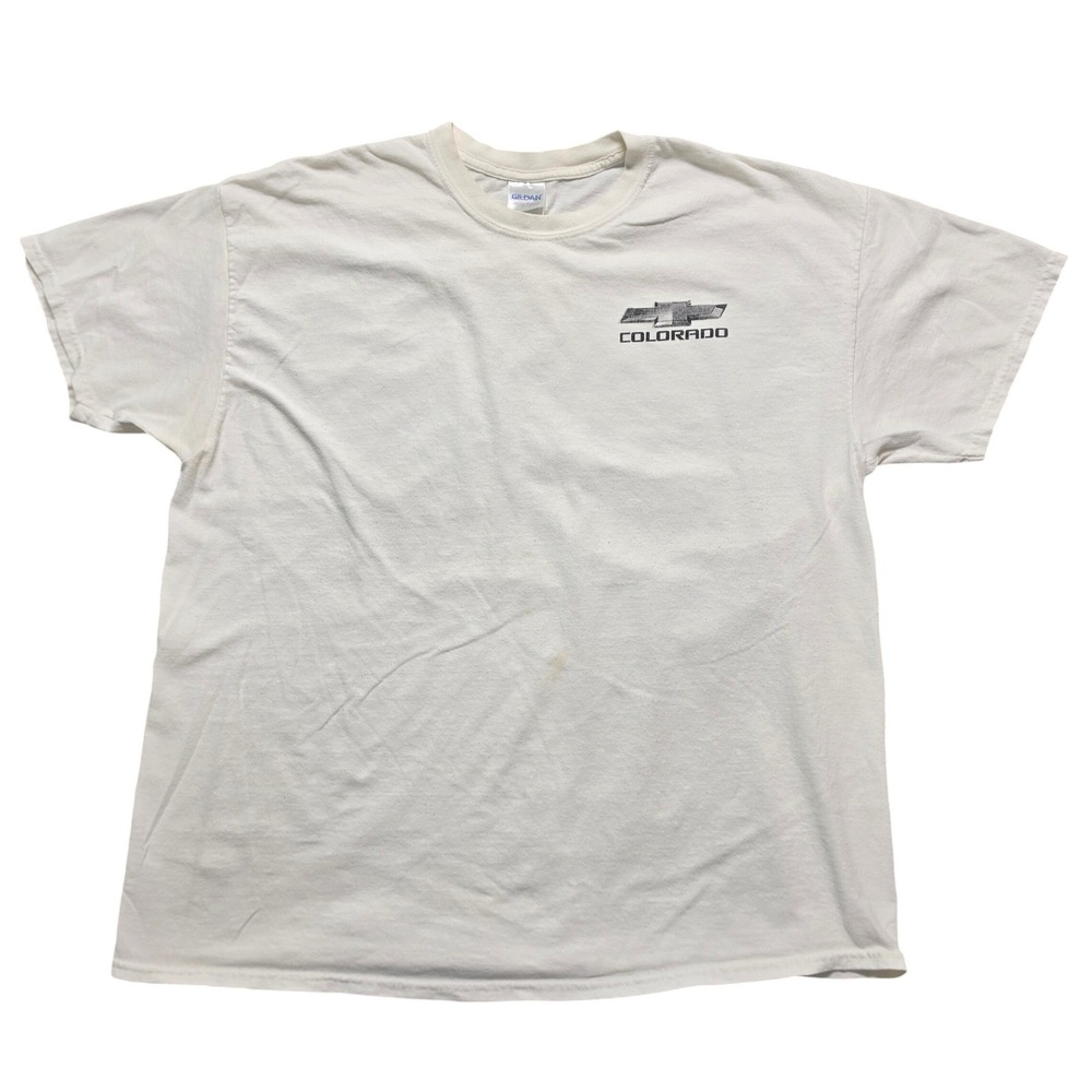 Chevrolet Colorado T-Shirt Mens XL Cream Good Graphic Truck Tee